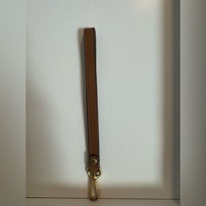 Wristlet handle for bag or wallet